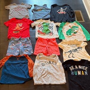Kids T-Shirts/shirt Lot 5T Assortment